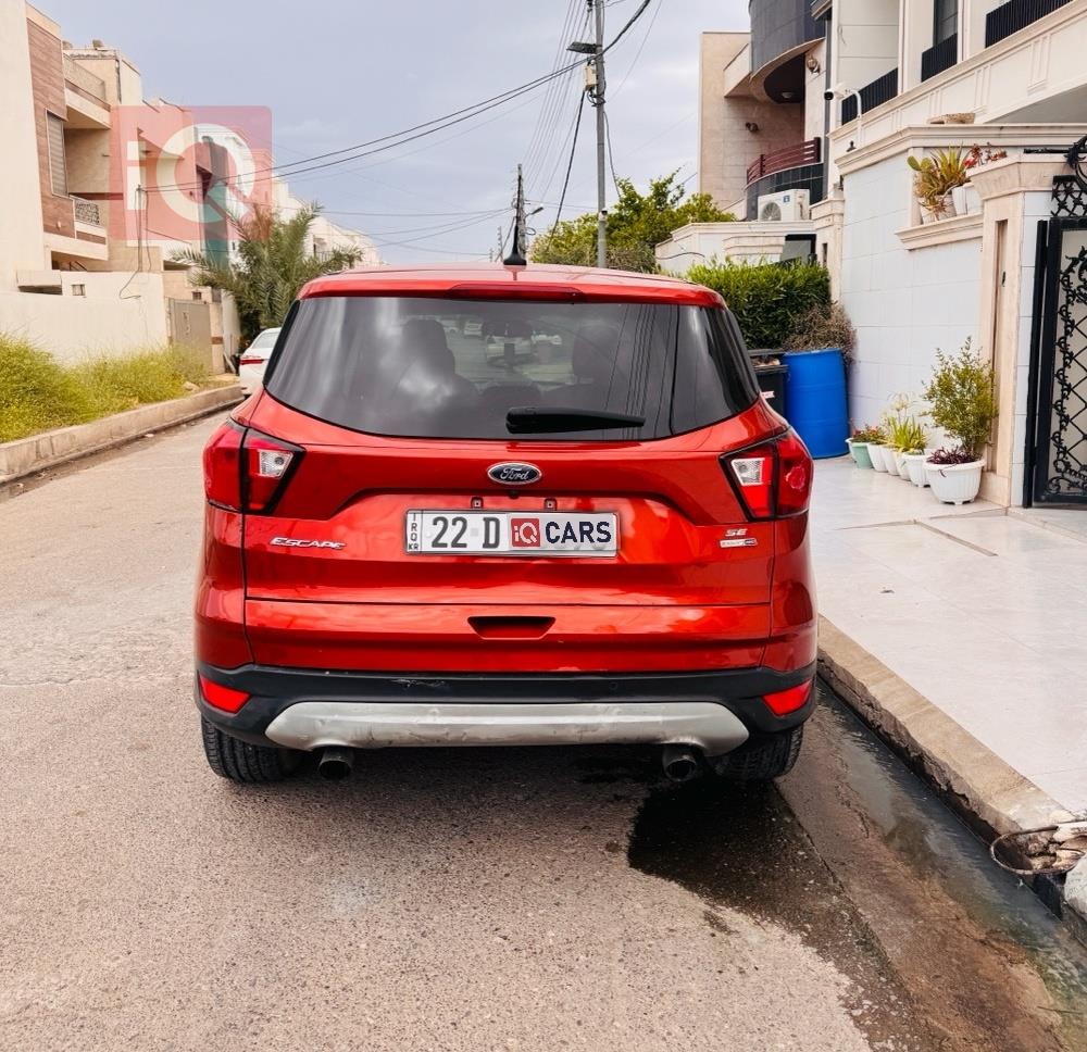 فورد إسكيب